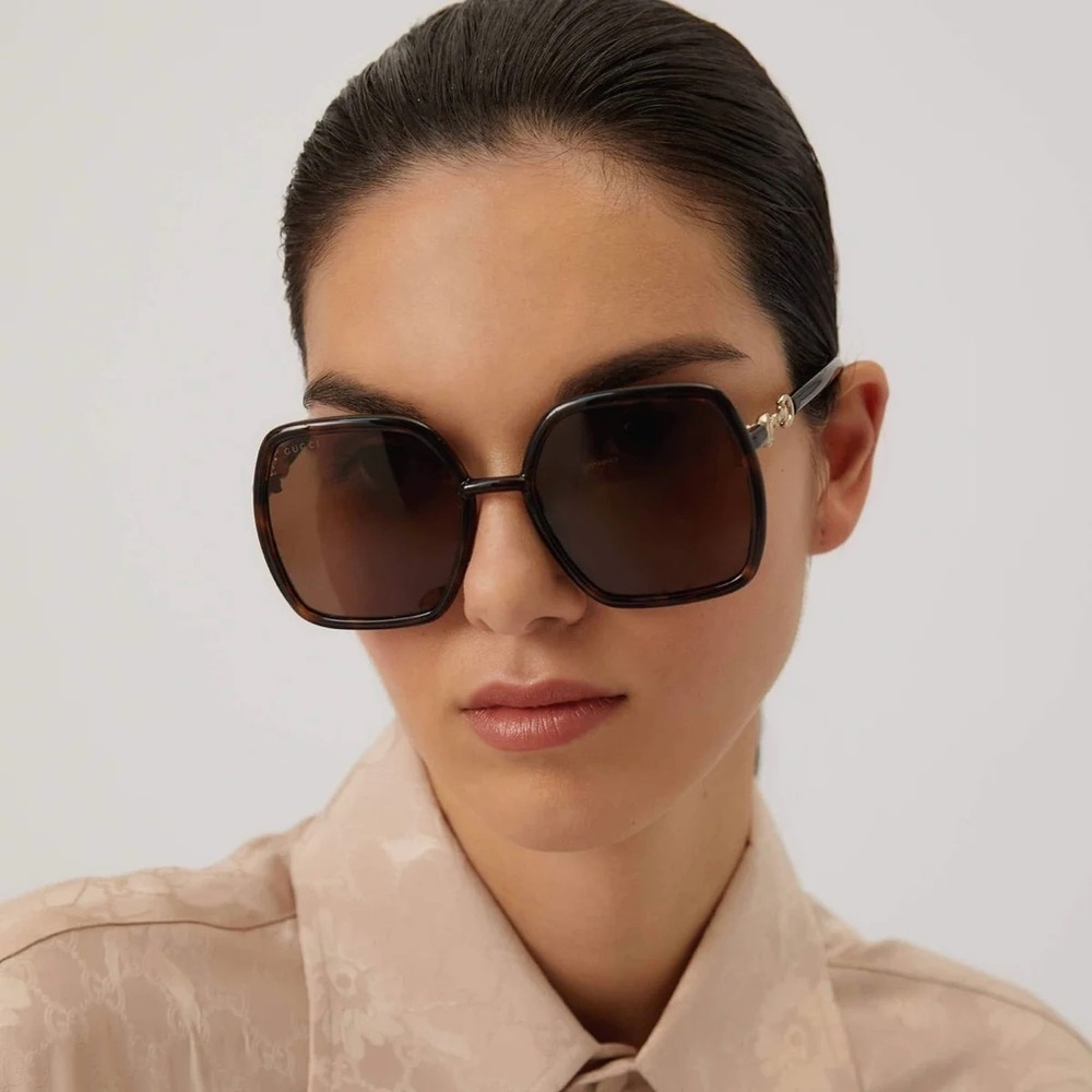 New!! GUCCI Sunglasses GG0890S 002, Authentic
